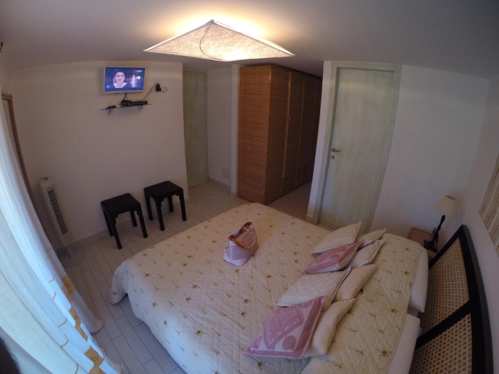 Luxury Apartment Sardegna Марина-ди-Портиско Номер фото
